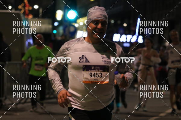 Buy your photos of the eventS�o Silvestre Porto 2019 on Fotop