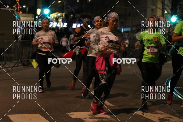 Buy your photos of the eventS�o Silvestre Porto 2019 on Fotop