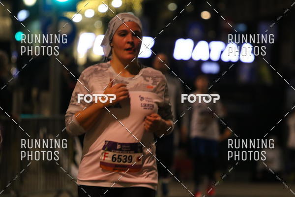 Buy your photos of the eventS�o Silvestre Porto 2019 on Fotop