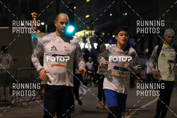 Buy your photos of the eventS�o Silvestre Porto 2019 on Fotop
