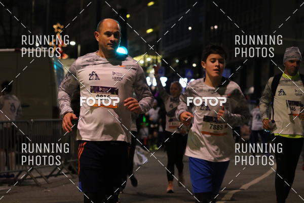 Buy your photos of the eventS�o Silvestre Porto 2019 on Fotop