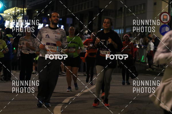 Buy your photos of the eventS�o Silvestre Porto 2019 on Fotop