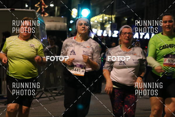 Buy your photos of the eventS�o Silvestre Porto 2019 on Fotop