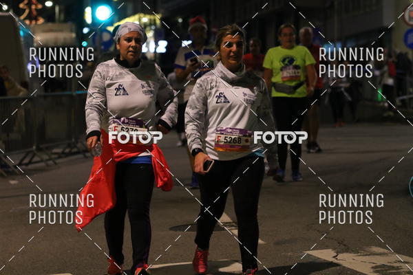 Buy your photos of the eventS�o Silvestre Porto 2019 on Fotop