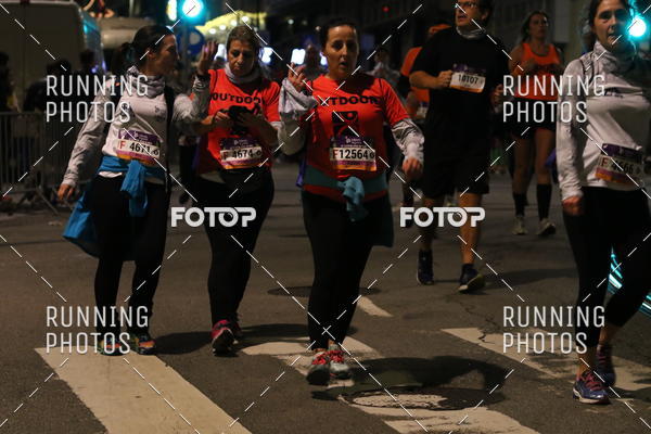 Buy your photos of the eventS�o Silvestre Porto 2019 on Fotop