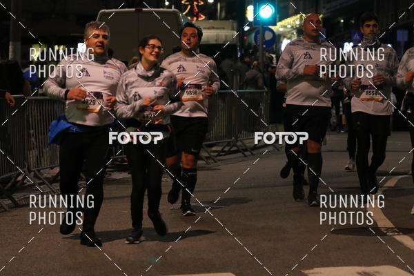 Buy your photos of the eventS�o Silvestre Porto 2019 on Fotop