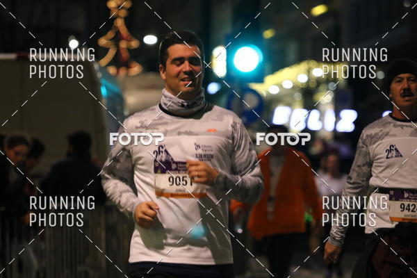 Buy your photos of the eventS�o Silvestre Porto 2019 on Fotop