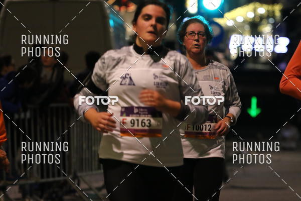 Buy your photos of the eventS�o Silvestre Porto 2019 on Fotop