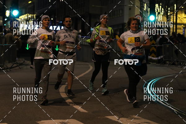 Buy your photos of the eventS�o Silvestre Porto 2019 on Fotop