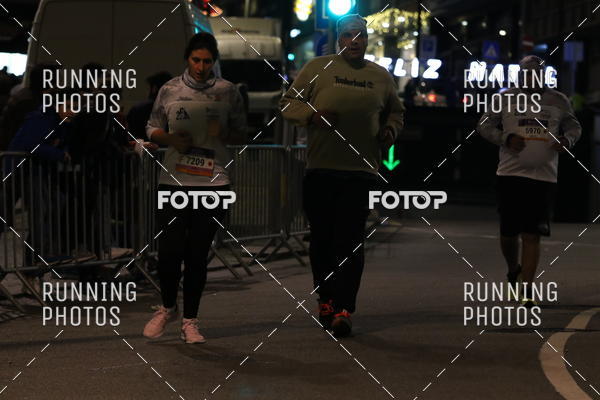 Buy your photos of the eventS�o Silvestre Porto 2019 on Fotop