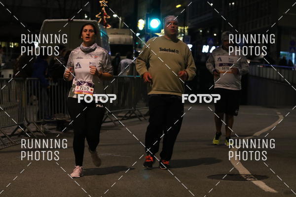Buy your photos of the eventS�o Silvestre Porto 2019 on Fotop