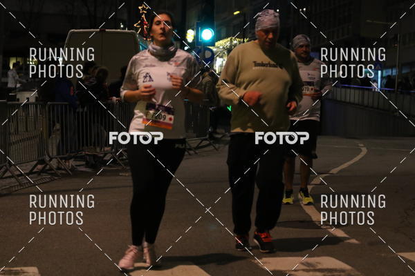 Buy your photos of the eventS�o Silvestre Porto 2019 on Fotop