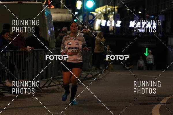 Buy your photos of the eventS�o Silvestre Porto 2019 on Fotop