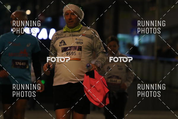 Buy your photos of the eventS�o Silvestre Porto 2019 on Fotop