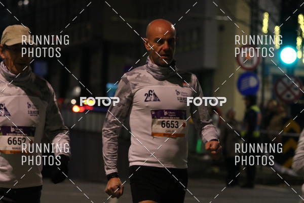 Buy your photos of the eventS�o Silvestre Porto 2019 on Fotop