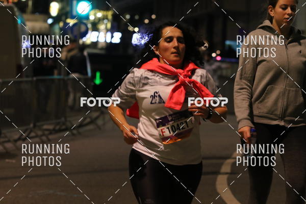 Buy your photos of the eventS�o Silvestre Porto 2019 on Fotop