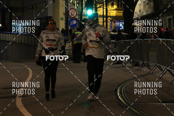 Buy your photos of the eventS�o Silvestre Porto 2019 on Fotop