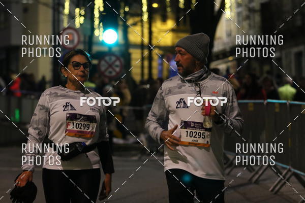 Buy your photos of the eventS�o Silvestre Porto 2019 on Fotop