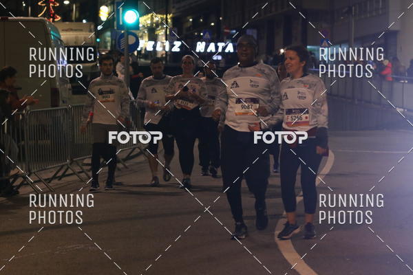 Buy your photos of the eventS�o Silvestre Porto 2019 on Fotop