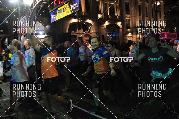 Buy your photos of the eventS�o Silvestre Porto 2019 on Fotop
