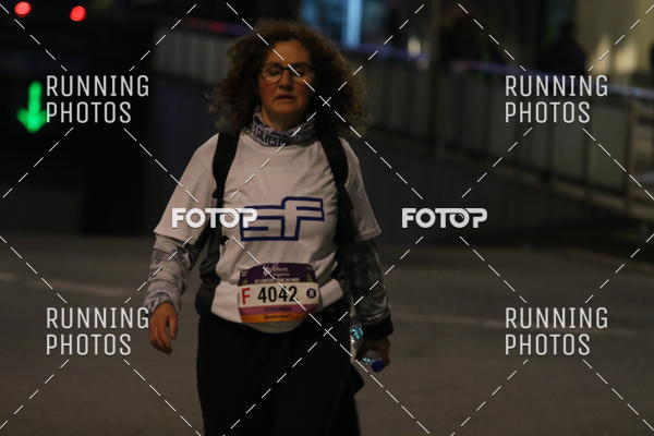 Buy your photos of the eventS�o Silvestre Porto 2019 on Fotop