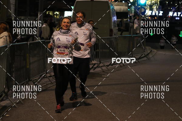 Buy your photos of the eventS�o Silvestre Porto 2019 on Fotop