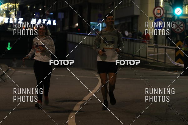 Buy your photos of the eventS�o Silvestre Porto 2019 on Fotop