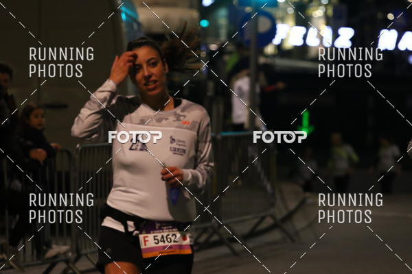 Buy your photos of the eventS�o Silvestre Porto 2019 on Fotop