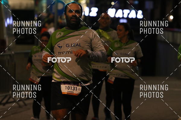 Buy your photos of the eventS�o Silvestre Porto 2019 on Fotop