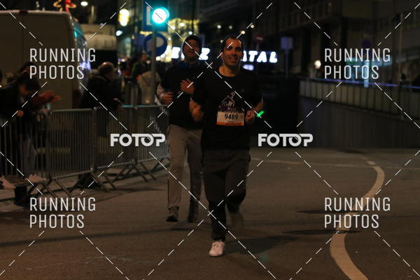 Buy your photos of the eventS�o Silvestre Porto 2019 on Fotop