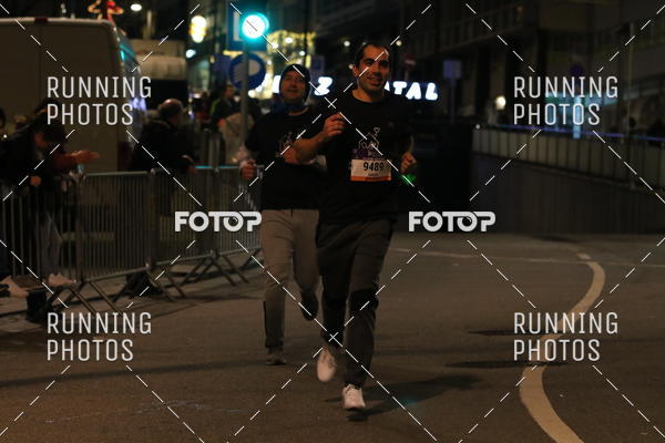 Buy your photos of the eventS�o Silvestre Porto 2019 on Fotop