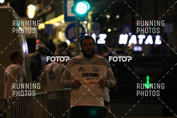 Buy your photos of the eventS�o Silvestre Porto 2019 on Fotop