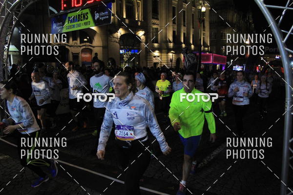 Buy your photos of the eventS�o Silvestre Porto 2019 on Fotop