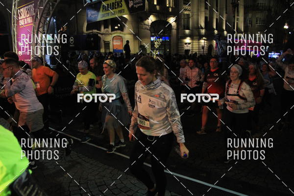 Buy your photos of the eventS�o Silvestre Porto 2019 on Fotop