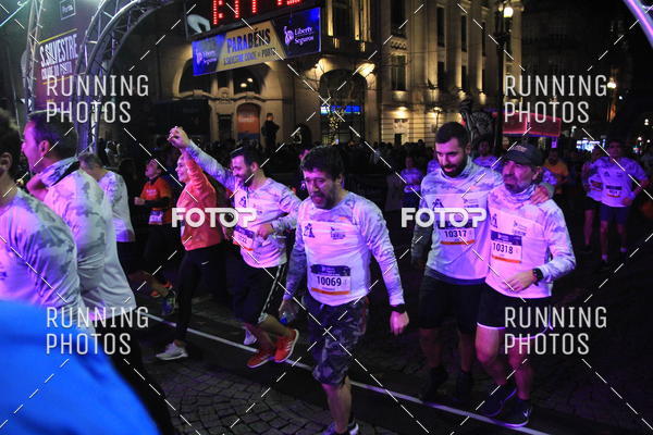 Buy your photos of the eventS�o Silvestre Porto 2019 on Fotop