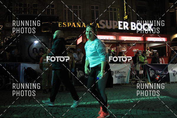 Buy your photos of the eventS�o Silvestre Porto 2019 on Fotop