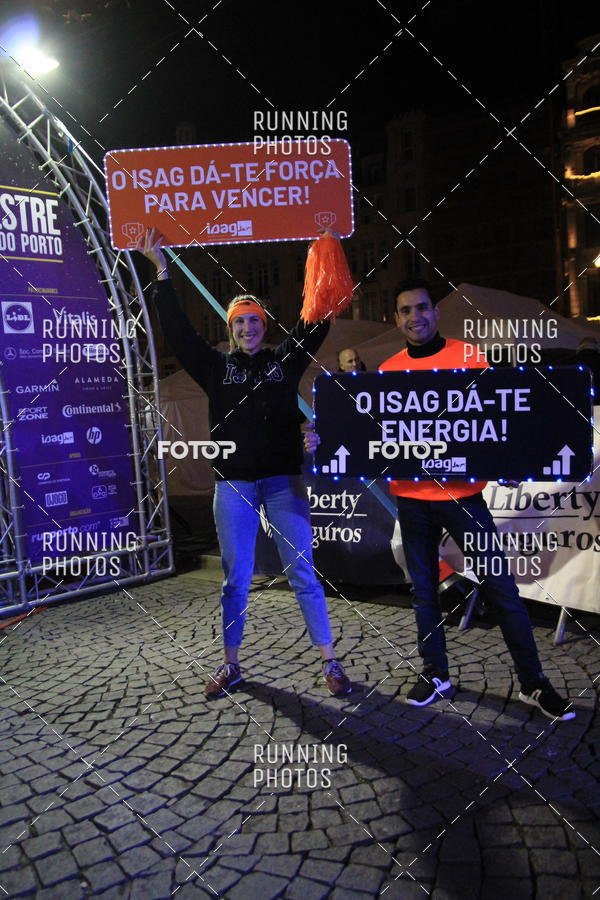 Buy your photos of the eventS�o Silvestre Porto 2019 on Fotop