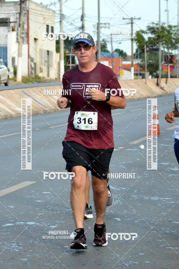 Buy your photos of the eventCorrida Orla do Porto Cuiab  on Fotop