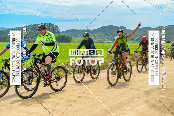 Buy your photos of the eventTijucas Bike Fest on Fotop