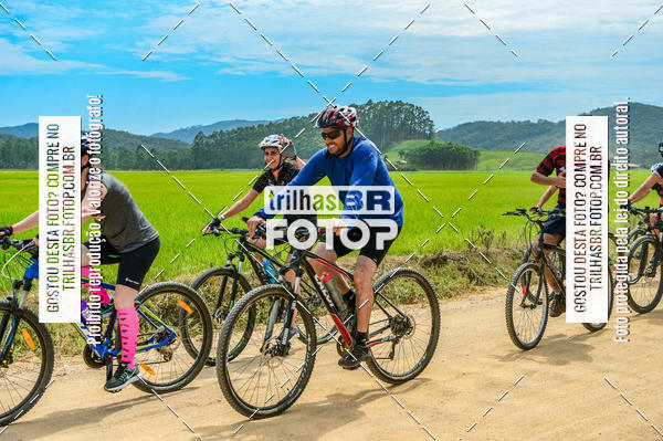 Buy your photos of the eventTijucas Bike Fest on Fotop
