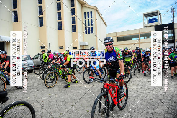 Buy your photos of the eventTijucas Bike Fest on Fotop