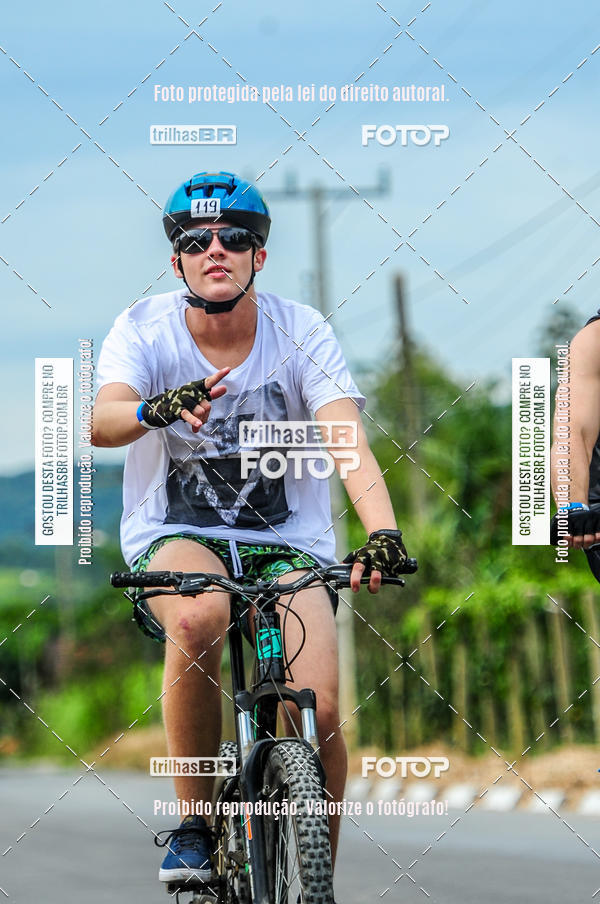 Buy your photos of the eventTijucas Bike Fest on Fotop