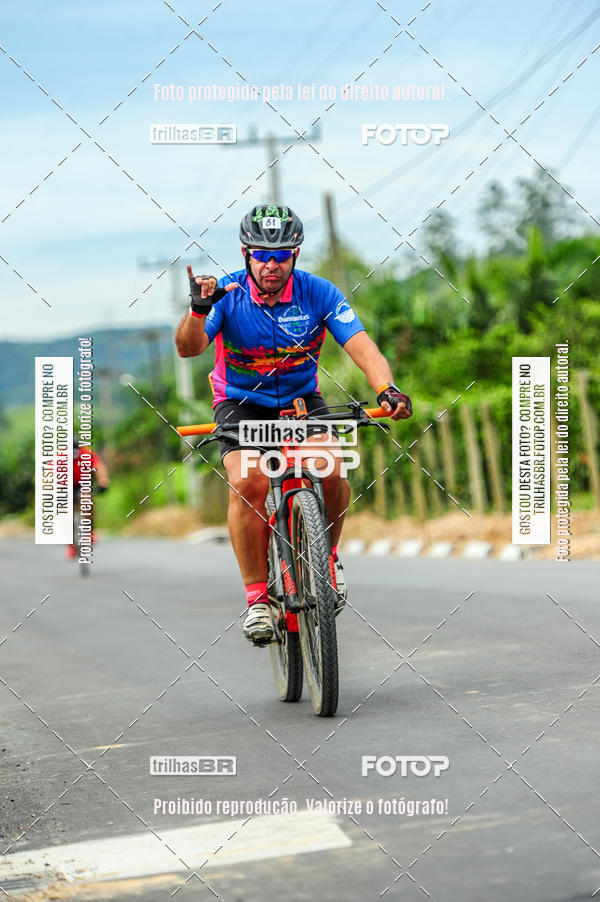 Buy your photos of the eventTijucas Bike Fest on Fotop