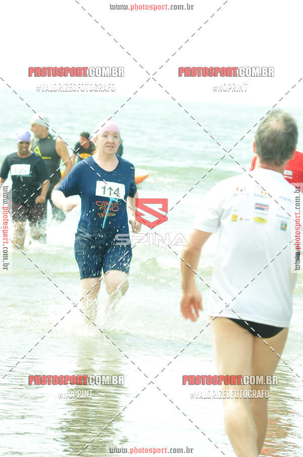 Achetez vos photos de l'vnement17 CIRCUITO DE AQUATHLON ATLETAS SOLIDRIOS sur Fotop