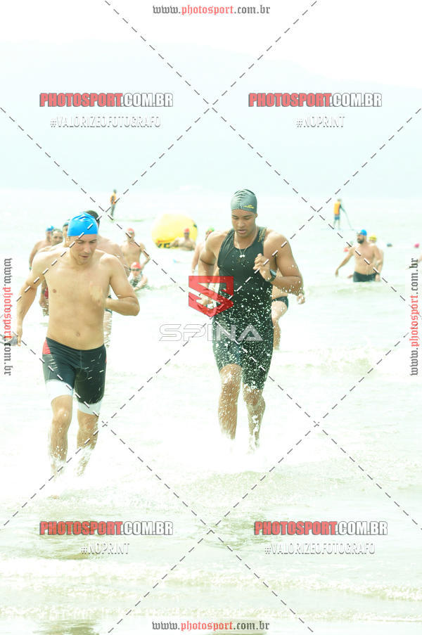 Achetez vos photos de l'vnement17 CIRCUITO DE AQUATHLON ATLETAS SOLIDRIOS sur Fotop