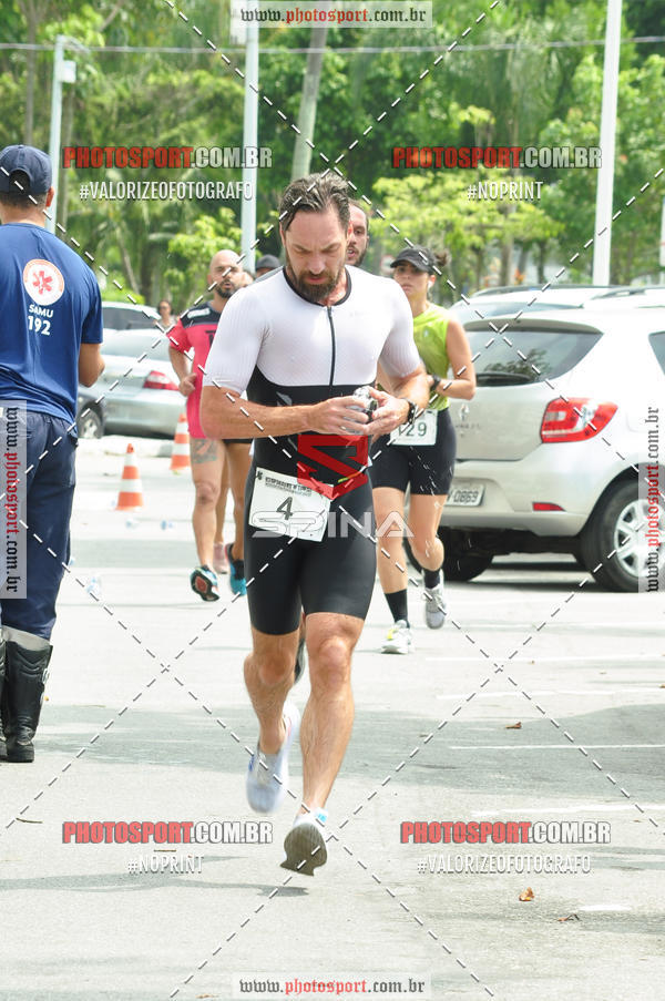 Achetez vos photos de l'vnement17 CIRCUITO DE AQUATHLON ATLETAS SOLIDRIOS sur Fotop
