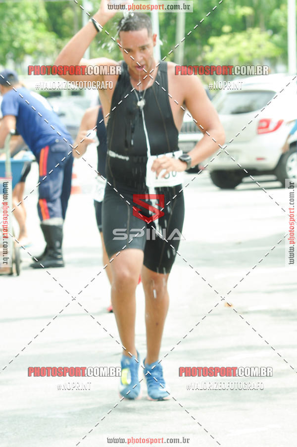 Achetez vos photos de l'vnement17 CIRCUITO DE AQUATHLON ATLETAS SOLIDRIOS sur Fotop