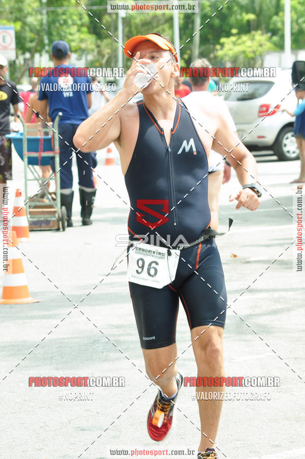 Achetez vos photos de l'vnement17 CIRCUITO DE AQUATHLON ATLETAS SOLIDRIOS sur Fotop