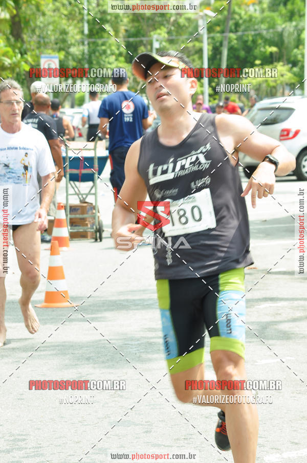 Achetez vos photos de l'vnement17 CIRCUITO DE AQUATHLON ATLETAS SOLIDRIOS sur Fotop