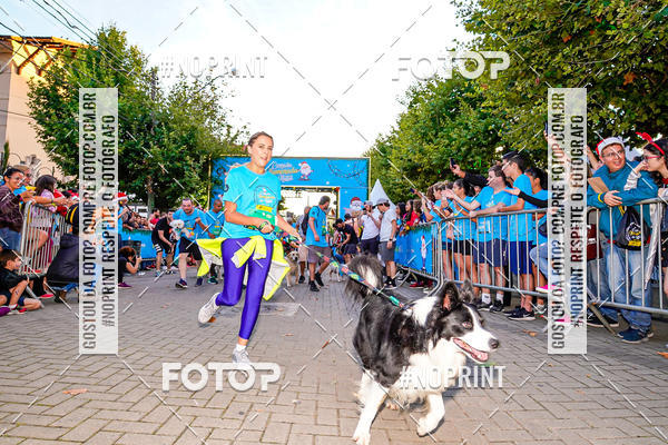 Buy your photos of the eventCorrida Iluminada de Natal 2019 on Fotop